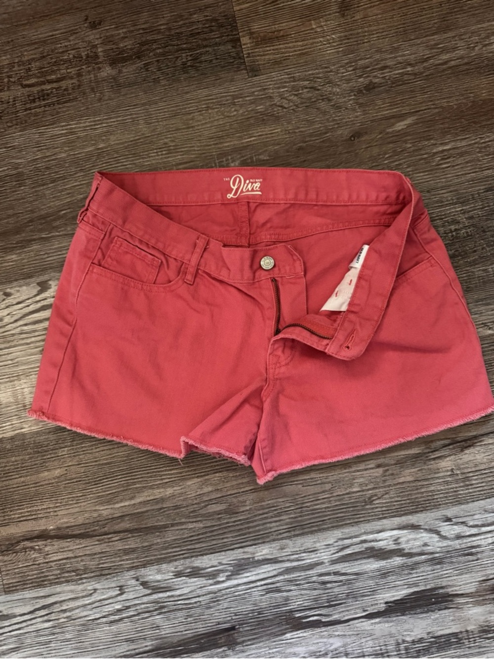 Old Navy The Diva Coral Pink Denim Cutoff Shorts Size 8